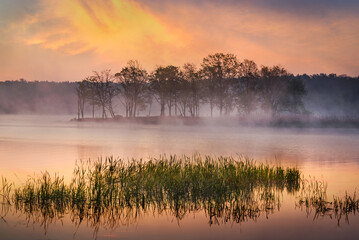 Beautiful, colorful autumn lake. lublin zalew zemborzycki , Poland © RafalDlugosz