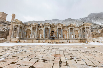 Fototapeta premium Gymnasium.Welcome to Sagalassos. Isparta, Turkey.To visit the sprawling ruins of Sagalassos, high amid the jagged peaks of Akdag, is to approach myth: the ancient ruined city set in stark.