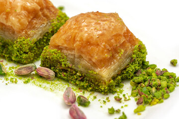 the most important dessert of the middle east culture is baklava, ramadan dessert