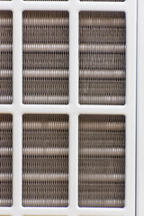 Air conditioning outdoor unit’s vent system