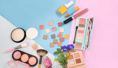 Fototapeta premium Set of decorative cosmetics on color background-Pastel of spring set image