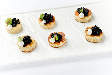 canape with caviar and cream cheese