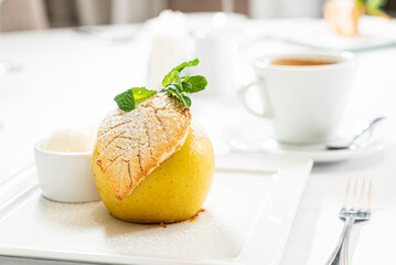 roasted apple with cottage cheese and honey