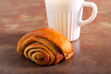 Cinnamon bun and coffee