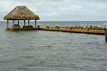 Paisajes y localizaciones de la pequeña isla de coral Cayo Caulker, situada en el mar Caribe, en las costas de Belize