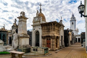 Obraz premium Argentinac,in Buenos Aires, the famous Cemetery of Recoleta. 