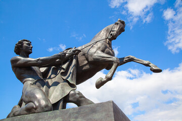 Obraz premium Horse tamer sculpture in Saint Petersbur