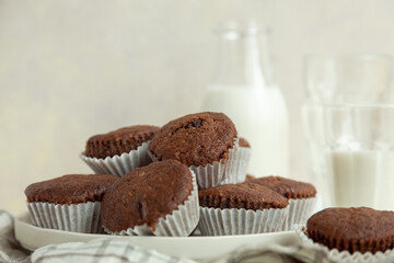 chocolate chip muffins