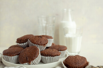 chocolate muffins with coffee