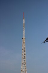 Obraz premium telecommunication tower on a sky