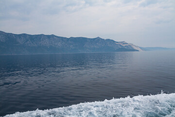 sea and mountains