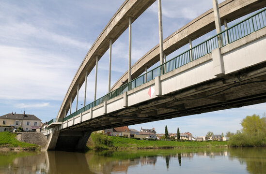Bridge leading to Decize, Pont de la Jonction, D978A, Decize, Nievre, Burgundy, France