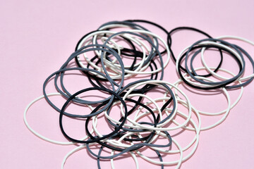 モノクロゴムバンド
