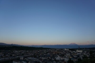 夕暮れと富士山