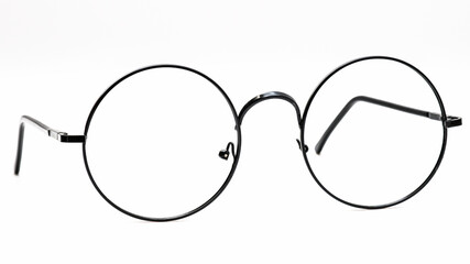 Round Glasses Women.Already used The image is sharp close.Is a good background.Suitable for use.