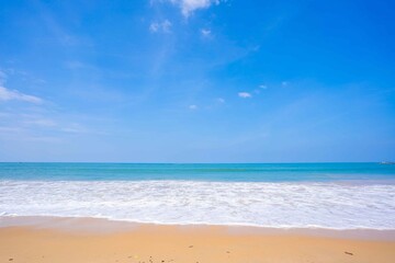 Fototapeta na wymiar beautiful beach at Khaolak beach Phang-nga