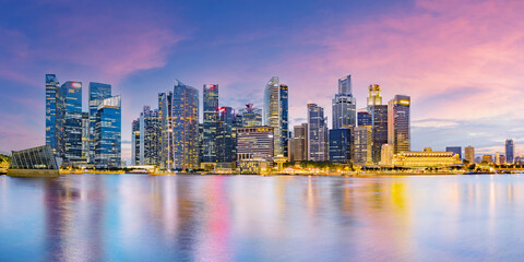 Obraz premium Singapore financial district skyline at Marina bay on twilight time, Singapore city, South east asia.