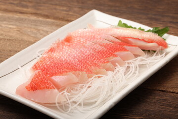 金目鯛の刺身