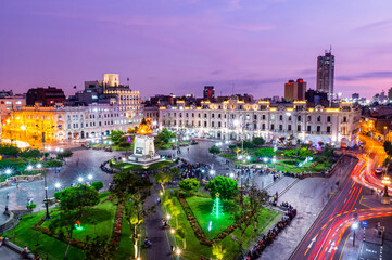 Fototapeta na wymiar Plaza San Martin, Centro Histórico de Lima - Perú
