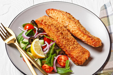 Panko crusted baked salmon fillets, veggies salad