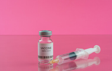 Coronavirus vaccine vial and medical syringe