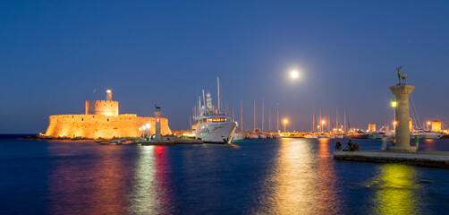 Hafen von Rhodos