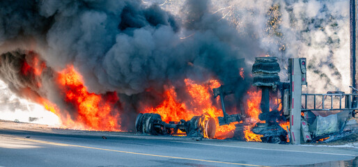 Obraz premium Fuel Tanker Explosion