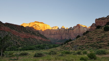 웅장하고 멋진 그랜드캐년 모습