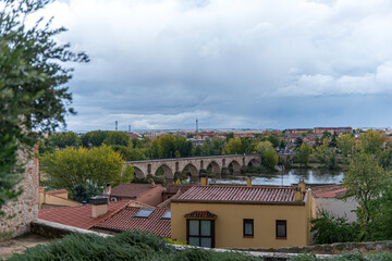 PUENTE PIEDRA ZAMORA 2019