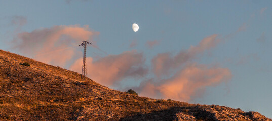 La luna espia