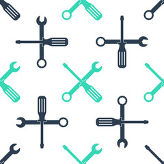 Green Spanner and screwdriver tools icon isolated seamless pattern on white background. Service tool symbol. Vector.