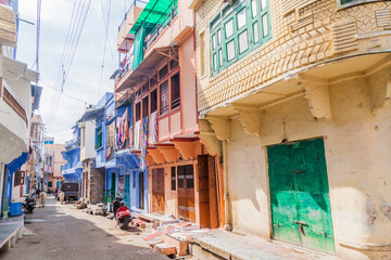 View of a street in Chittorgarh, Rajasthan state, India © Matyas Rehak