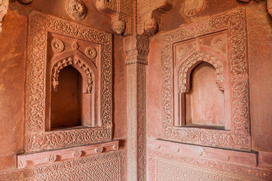 FATEHPUR SIKRI, INDIA - FEBRUARY 17, 2017: Niche in Birbal Palace in the ancient city Fatehpur Sikri, Uttar Pradesh state, India
