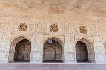 Fototapeta na wymiar Diwan-i-Khas (Hall of Private Audiences) at Agra Fort, Uttar Pradesh state, India