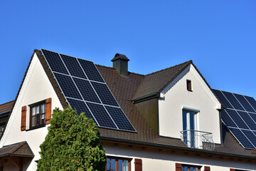 Nutzung der Sonnenenergie vom Hausdach