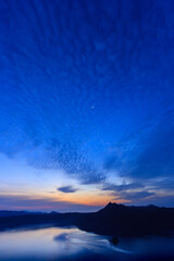 阿寒摩周国立公園　夜明けの摩周湖