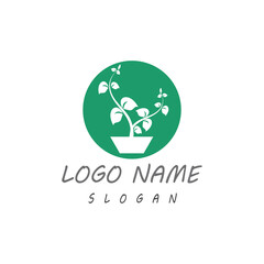 Leaf icon Vector Illustration design Logo template