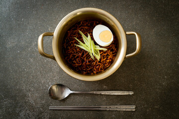 Korean Instant Noodle with Black Bean Sauce (Jajangmyeon or JJajangmyeon)