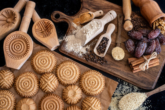 Cookies made with cookie molds named k&ouml;mbe