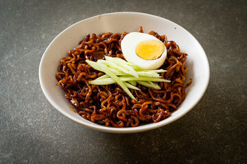 Korean Instant Noodle with Black Bean Sauce (Jajangmyeon or JJajangmyeon)
