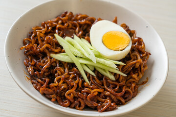 Korean Instant Noodle with Black Bean Sauce (Jajangmyeon or JJajangmyeon)