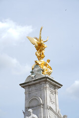 Closeup vertical shot of Buckingham Palace Victoria Memorial in London, United Kingdom