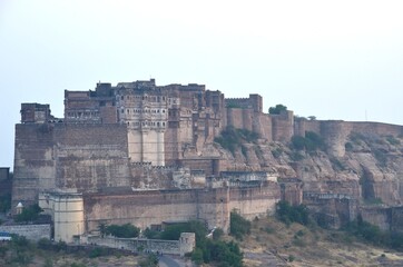 Fototapeta premium View of Meherangarh fort from the hillside