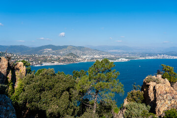 Fototapeta premium cap de cannes vu du Trayas