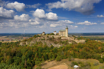 Fototapeta na wymiar Beautiful medieval castle Kunětická hora from plane