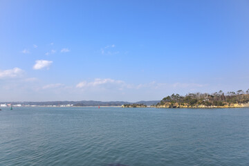 宮城　松島湾の小さな港からの風景