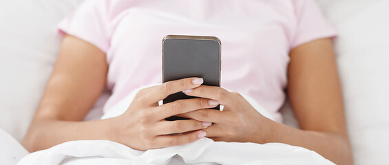 Sale message, social networks and chat at home during Covid-19 lockdown