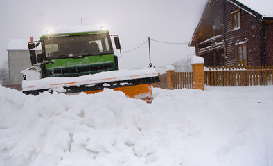 snow plow doing