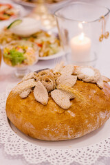 Traditional wedding ukraininan bread called 