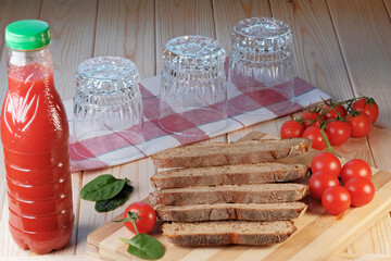 Tomatoes and tomato juice